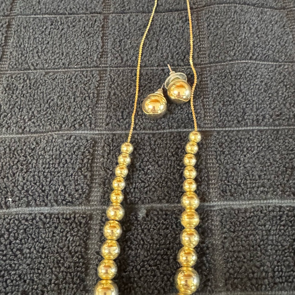 Elegant Gold Beaded Necklace and Earring Set